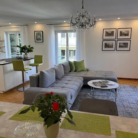 Delux-apartment In *