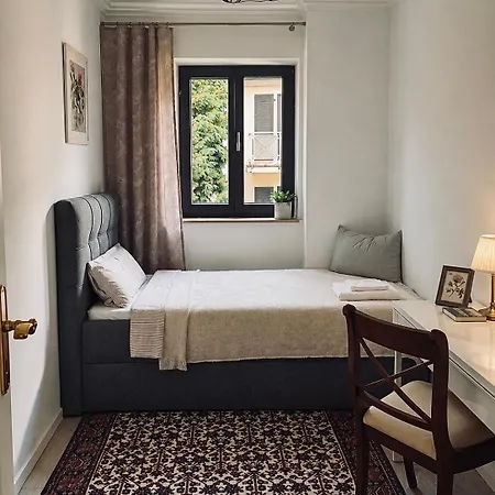 Delux-apartment In *